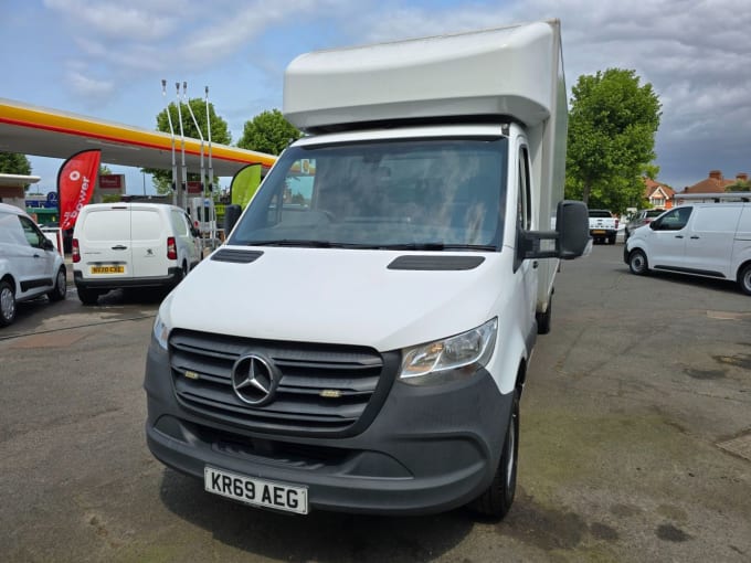2025 Mercedes-benz Sprinter