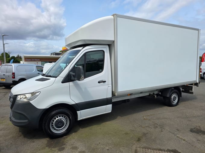2025 Mercedes-benz Sprinter
