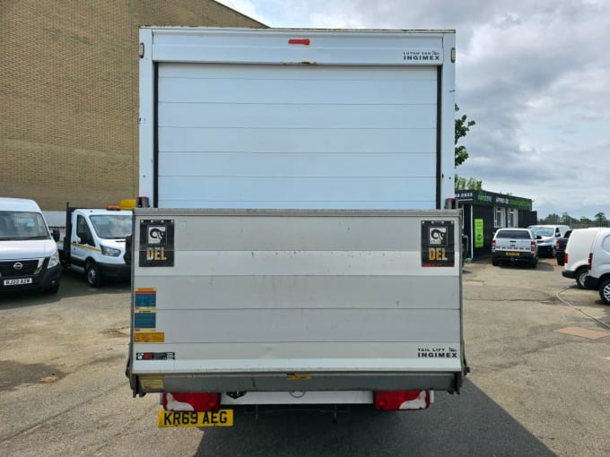 2025 Mercedes-benz Sprinter
