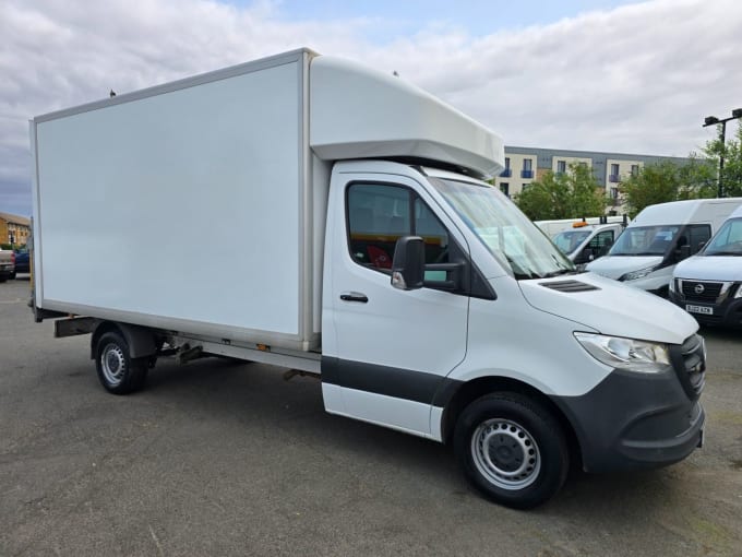 2025 Mercedes-benz Sprinter