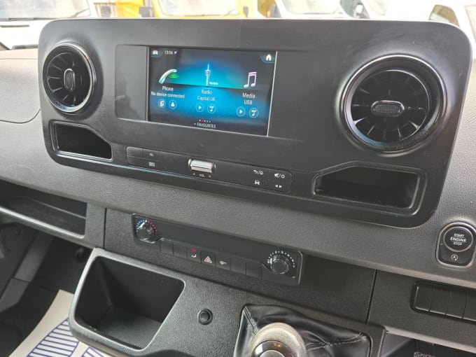 2025 Mercedes-benz Sprinter