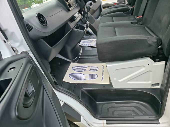 2025 Mercedes-benz Sprinter