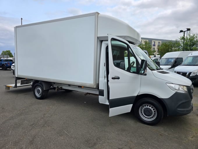 2025 Mercedes-benz Sprinter