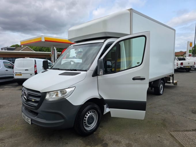2025 Mercedes-benz Sprinter