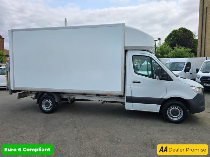2025 Mercedes-benz Sprinter