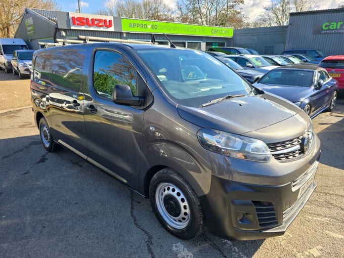 2025 Vauxhall Vivaro