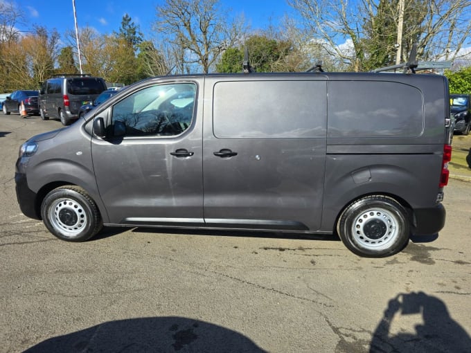 2025 Vauxhall Vivaro