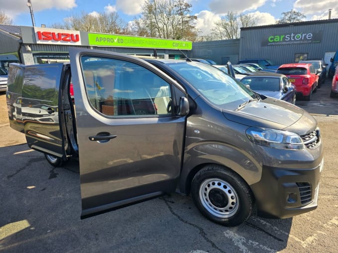 2025 Vauxhall Vivaro