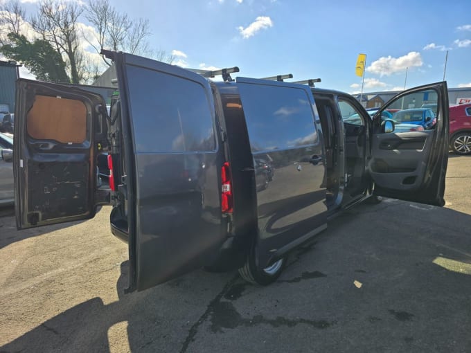 2025 Vauxhall Vivaro