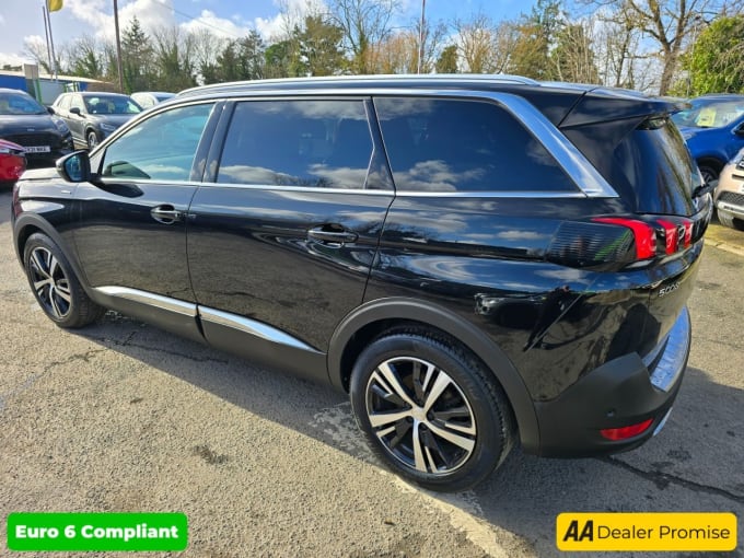 2025 Peugeot 5008