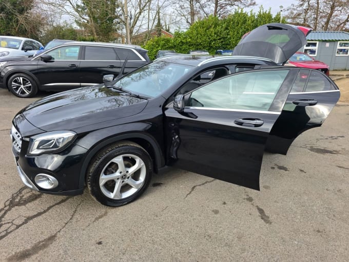 2025 Mercedes-benz Gla-class