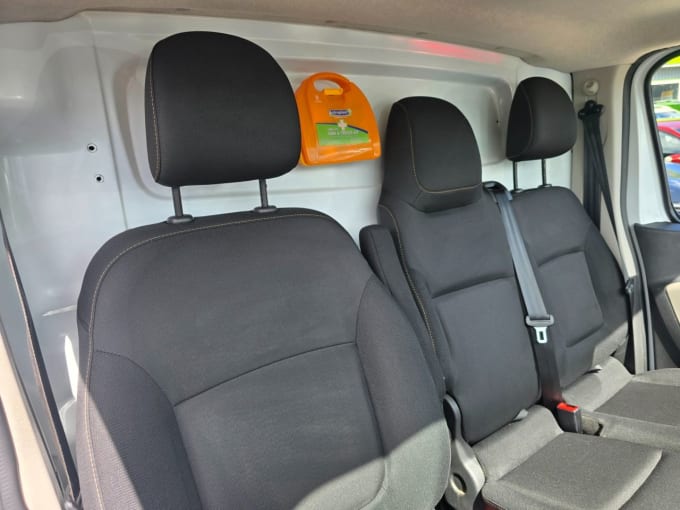 2025 Renault Trafic