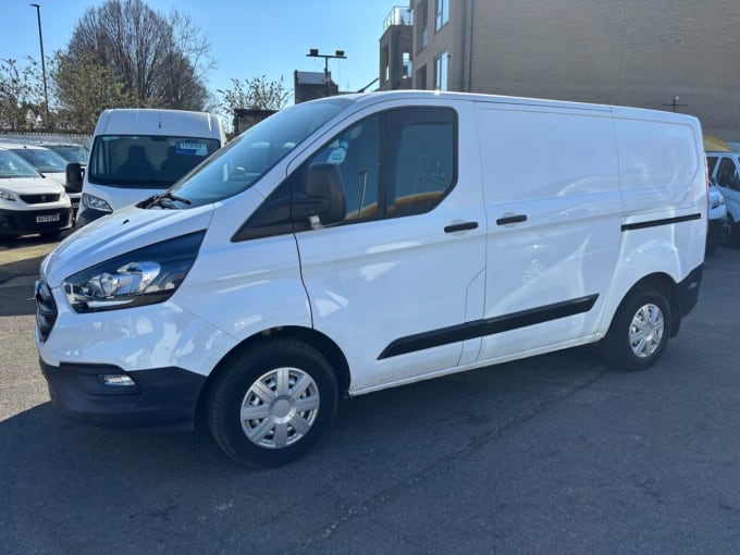 2025 Ford Transit Custom