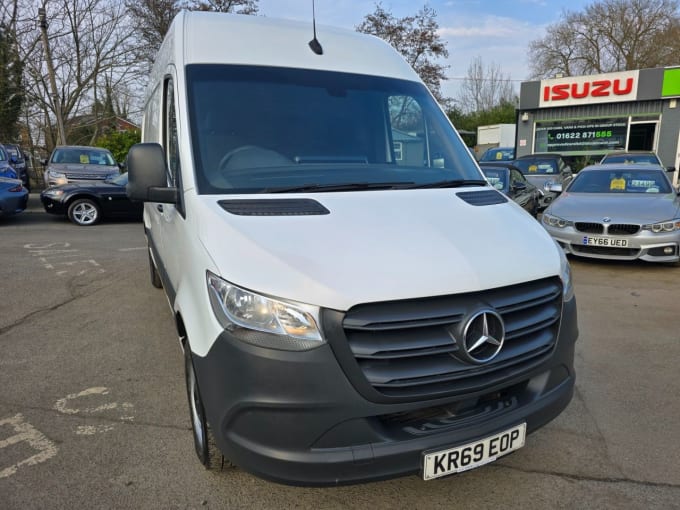 2025 Mercedes-benz Sprinter