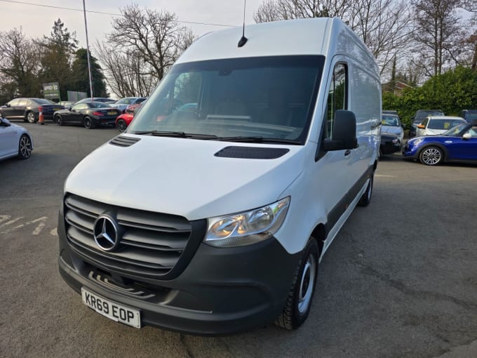 2025 Mercedes-benz Sprinter