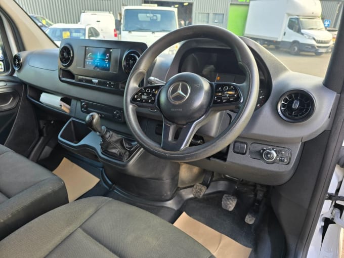 2025 Mercedes-benz Sprinter