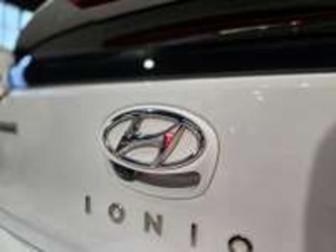 2025 Hyundai Ioniq