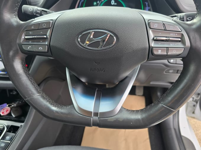 2025 Hyundai Ioniq