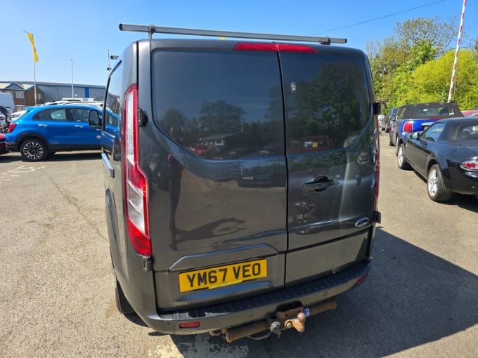 2025 Ford Transit Custom