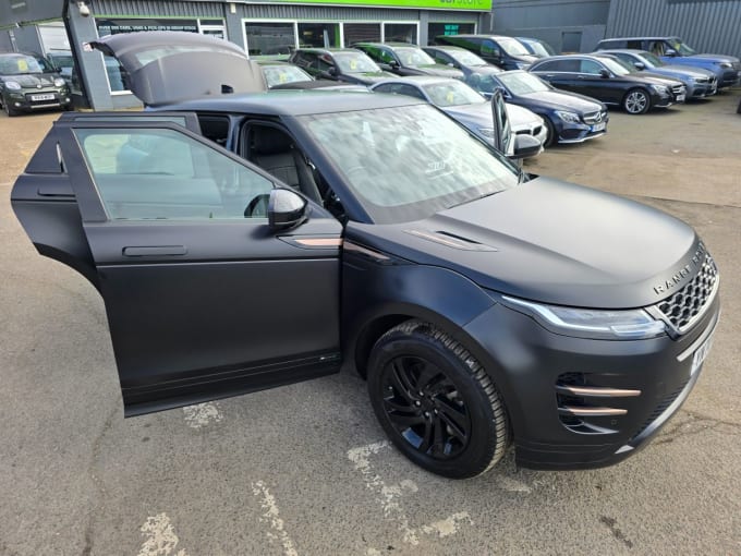 2025 Land Rover Range Rover Evoque