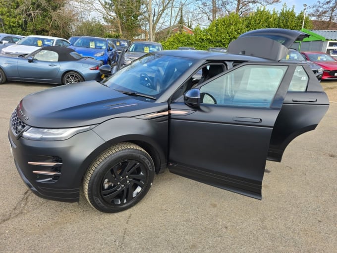 2025 Land Rover Range Rover Evoque