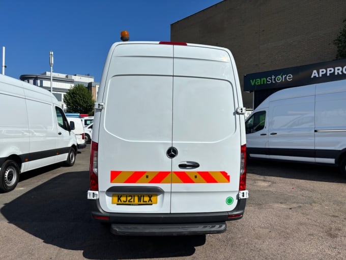2025 Mercedes-benz Sprinter