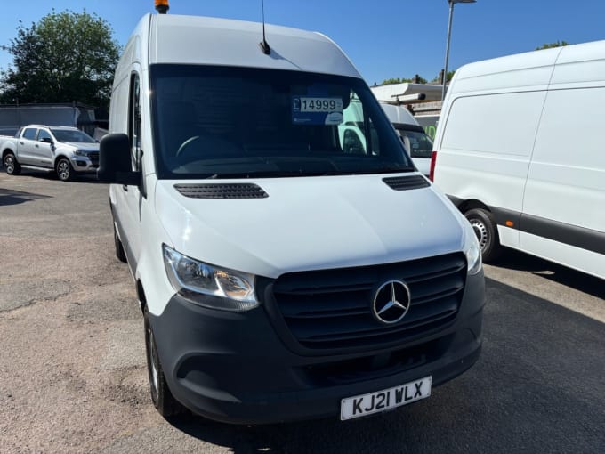 2025 Mercedes-benz Sprinter