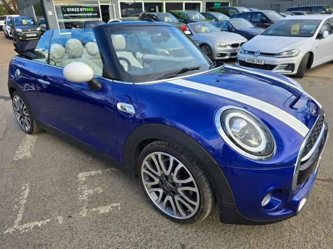 2025 Mini Convertible