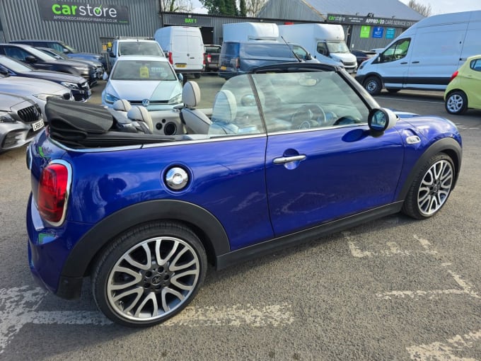 2025 Mini Convertible