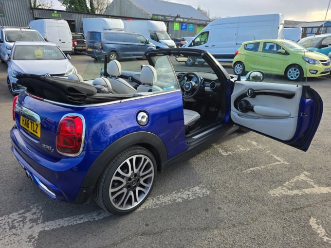 2025 Mini Convertible