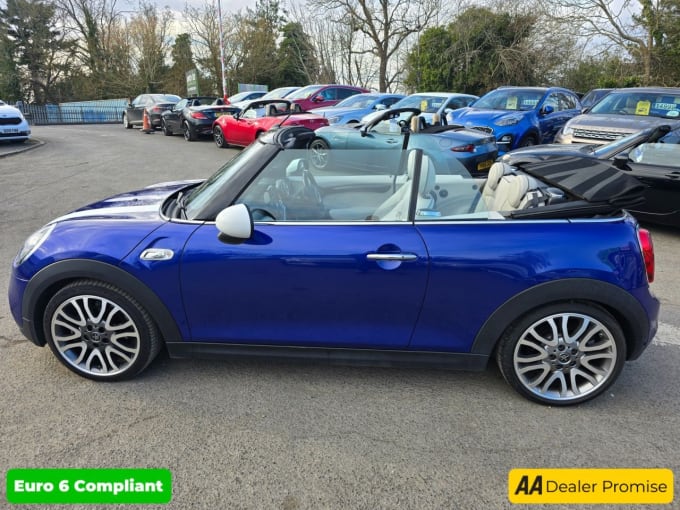 2025 Mini Convertible