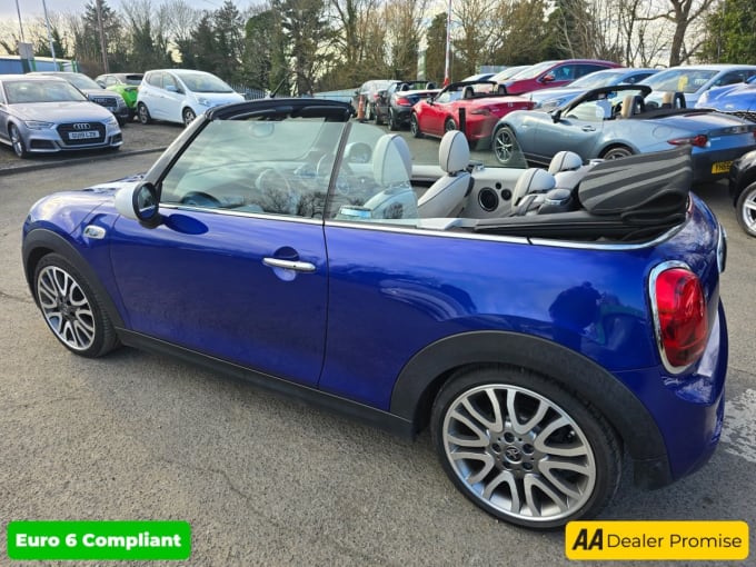 2025 Mini Convertible