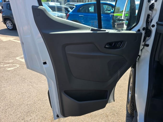 2025 Ford Transit