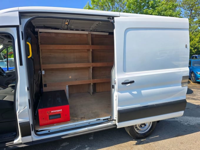 2025 Ford Transit