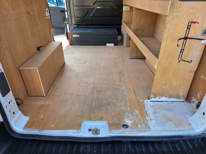 2025 Ford Transit