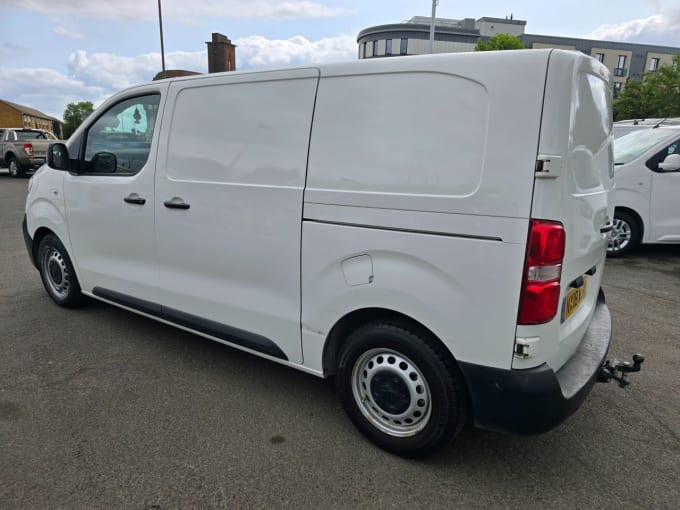 2025 Peugeot Expert