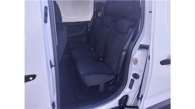 2025 Peugeot Partner