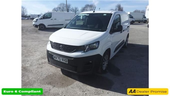 2025 Peugeot Partner