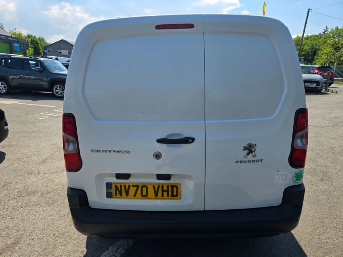 2025 Peugeot Partner