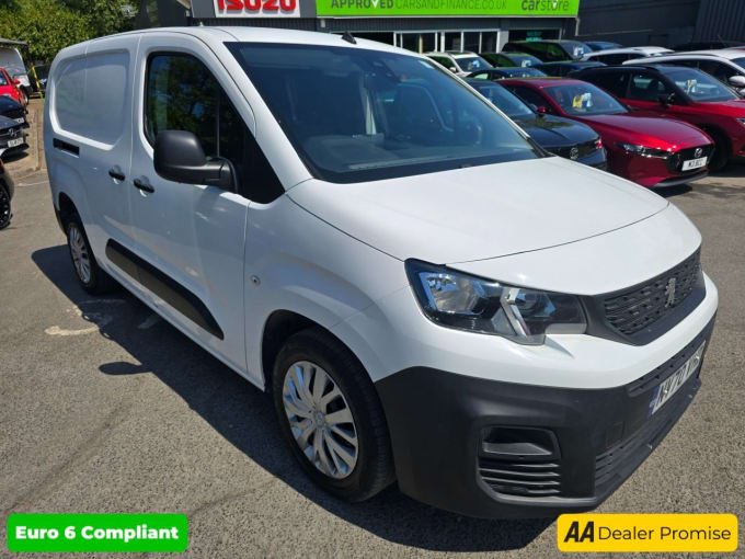 2025 Peugeot Partner