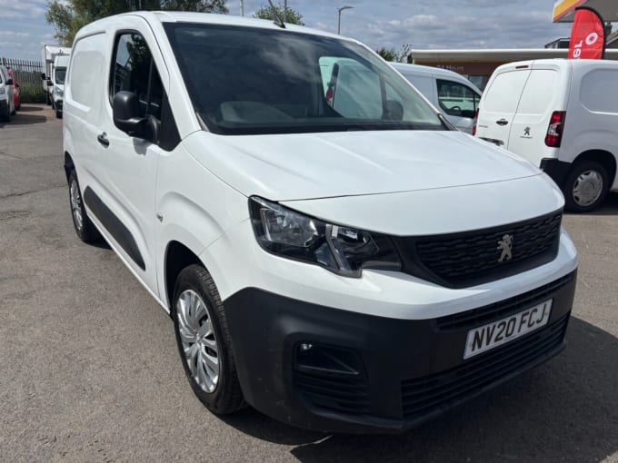 2025 Peugeot Partner