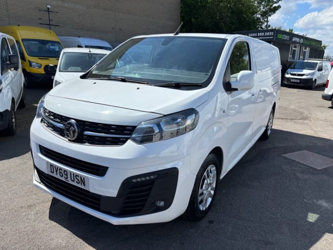 2025 Vauxhall Vivaro