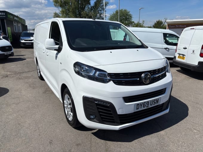 2025 Vauxhall Vivaro