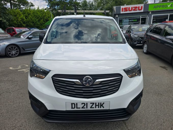 2025 Vauxhall Combo