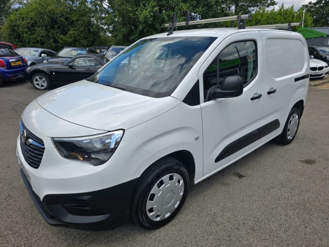 2025 Vauxhall Combo