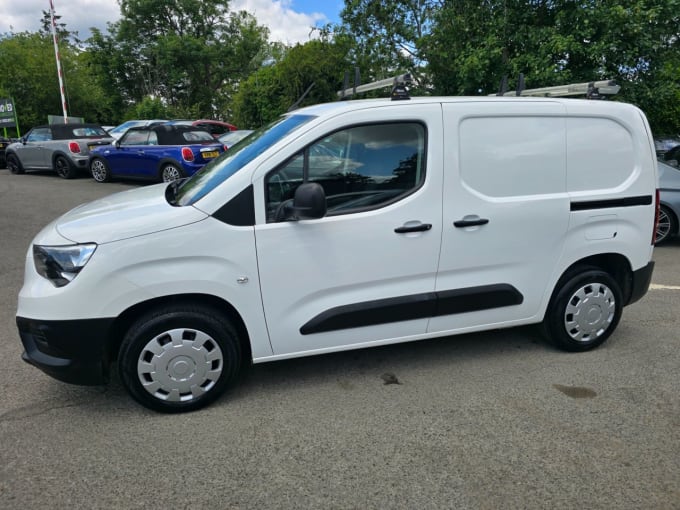 2025 Vauxhall Combo