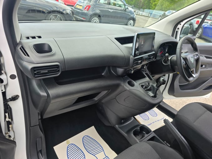 2025 Vauxhall Combo