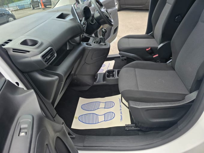 2025 Vauxhall Combo