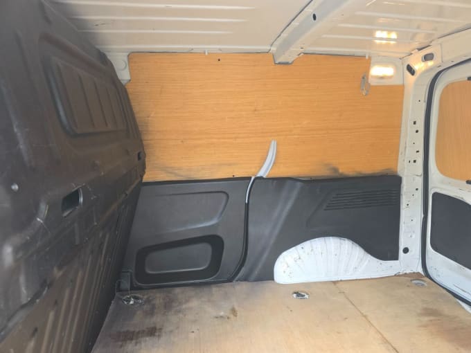 2025 Vauxhall Combo