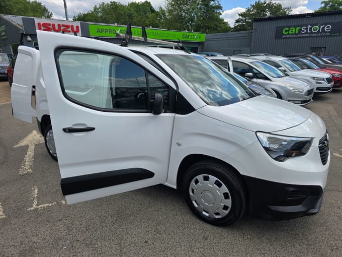 2025 Vauxhall Combo